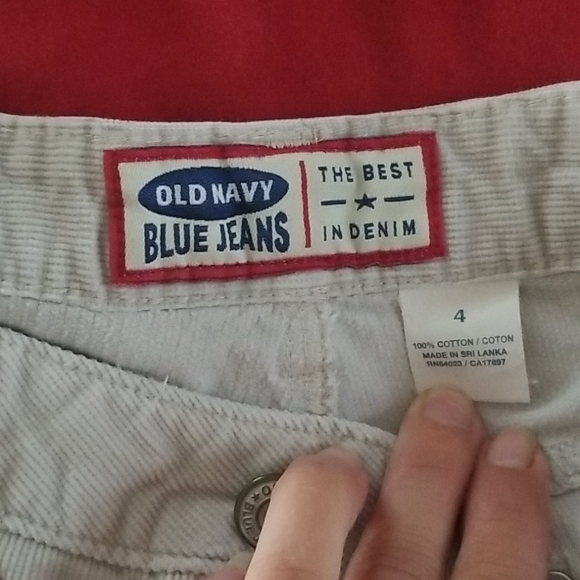 Corduroy shorts - Picture 2 of 2